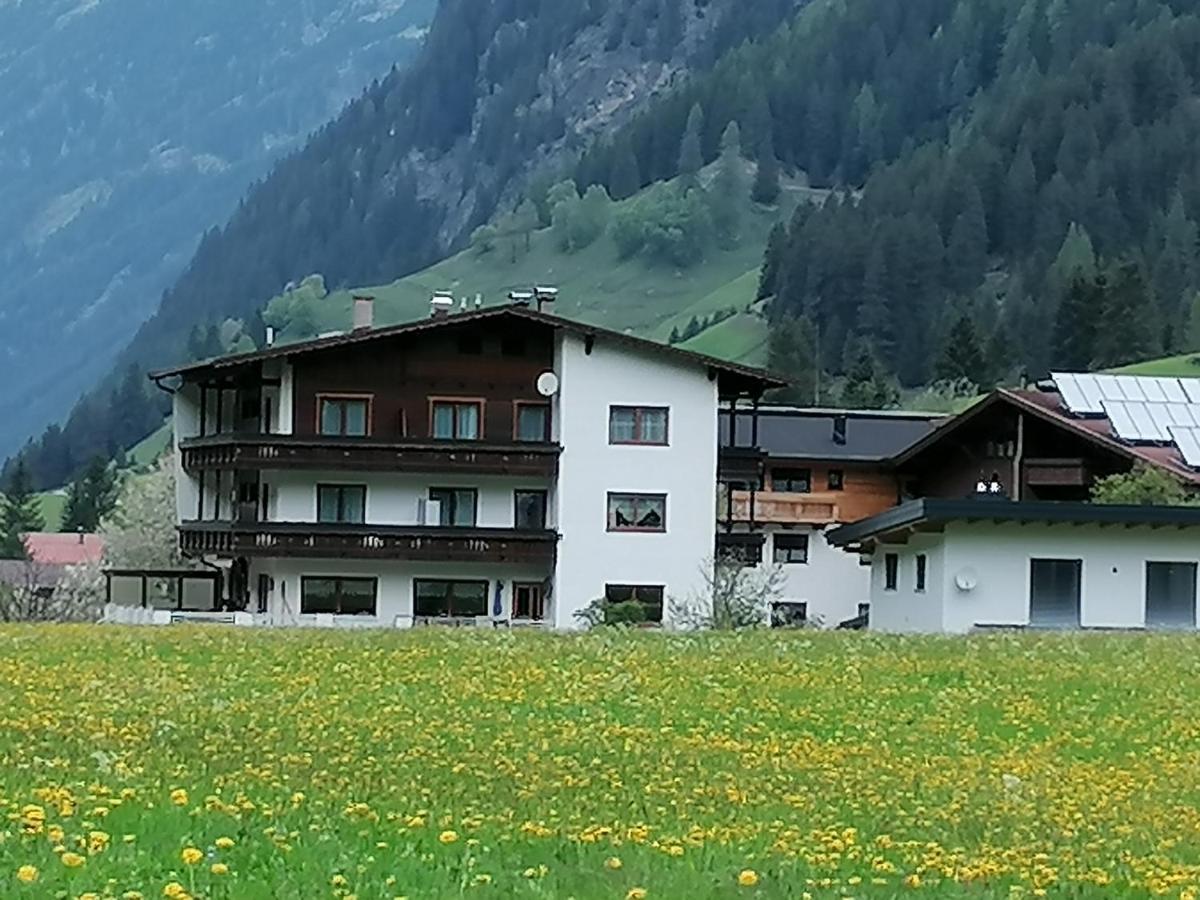 Apart Gschwandthof Sankt Leonhard im Pitztal Exterior photo