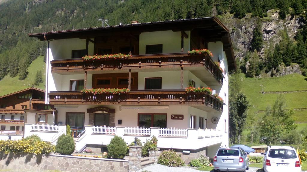 Apart Gschwandthof Sankt Leonhard im Pitztal Exterior photo